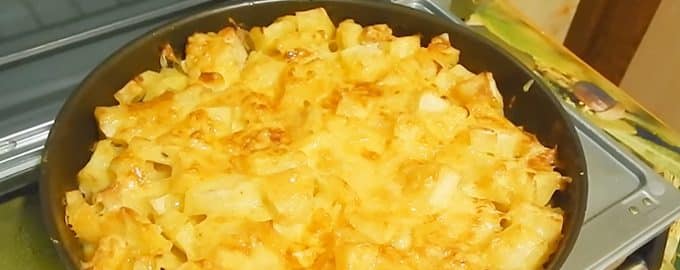 картошка в духовке с курицей