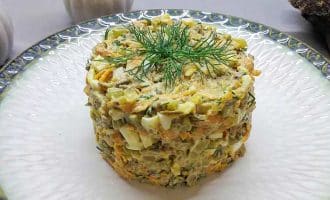 Салат с печенью и маринованными огурцами рецепт