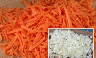 Салат с печенью и маринованными огурцами