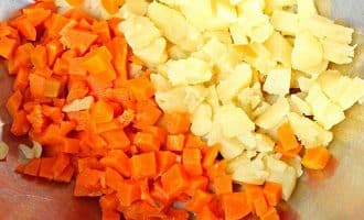 отварные морковь и картошка