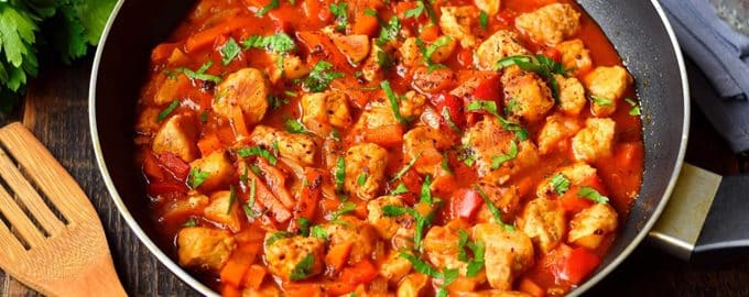 мясо тушеное с овощами
