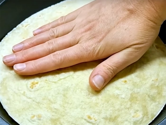 тортилья с яйцами и сыром