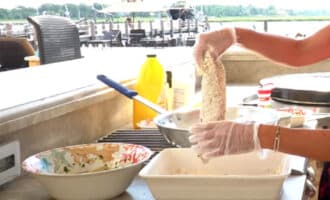 Жареная камбала в панировочных сухарях