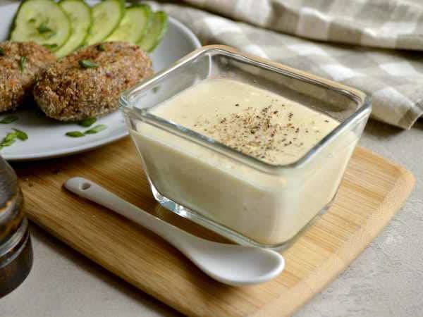 белая подливка для котлет для мяса