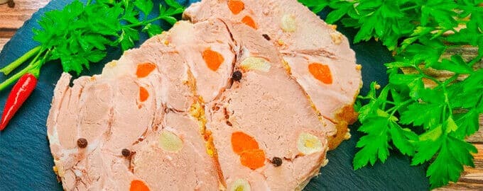 буженина с чесноком в духовке