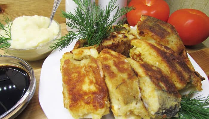 пикша жареная в панировке