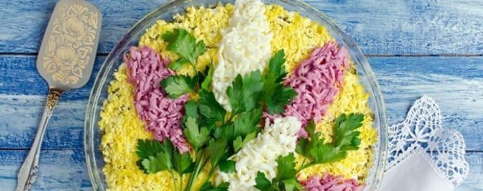 салат сирень с креветками
